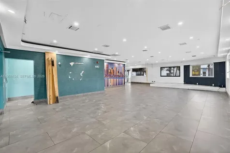 45 NW 22 Avenue Miami FL 33125
