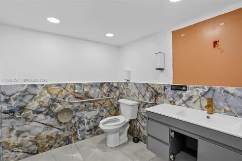 45 NW 22 Avenue Miami FL 33125