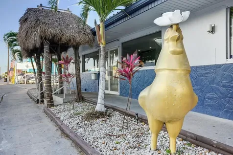 45 NW 22 Avenue Miami FL 33125