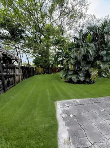 1062 NE 38th Street Oakland Park FL 33334