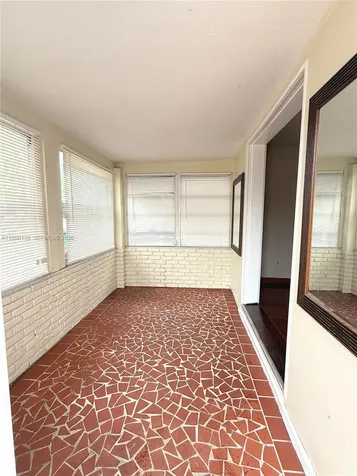 1062 NE 38th Street Oakland Park FL 33334