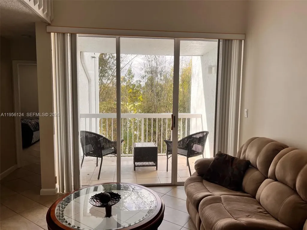 4878 NW 97th Place Doral FL 33178