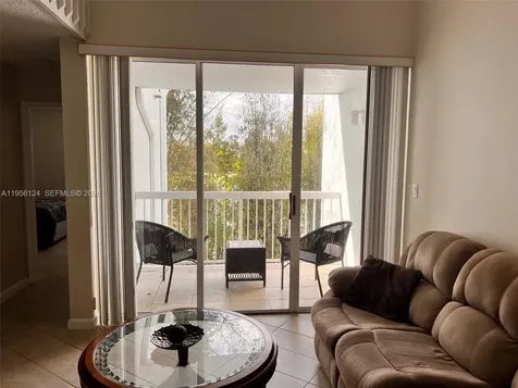 4878 NW 97th Place Doral FL 33178