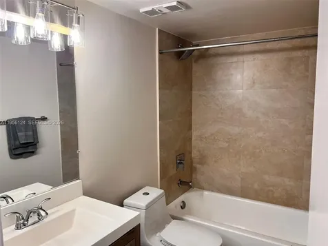4878 NW 97th Place Doral FL 33178