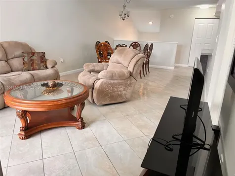 4878 NW 97th Place Doral FL 33178