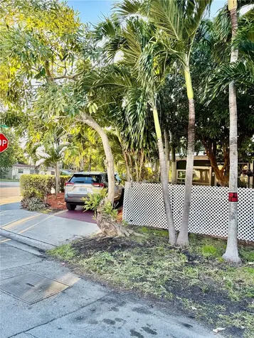 6103 Southgate Boulevard Margate FL 33068