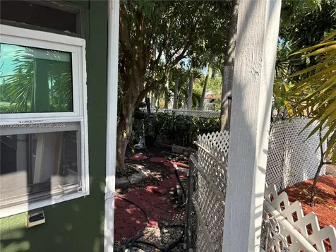 6103 Southgate Boulevard Margate FL 33068
