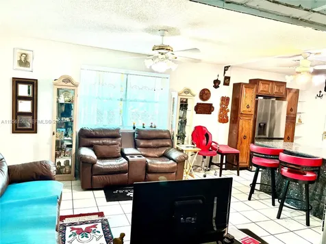 6103 Southgate Boulevard Margate FL 33068