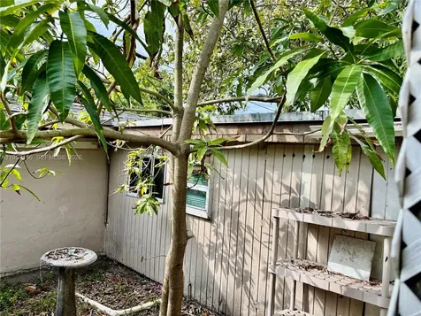 6103 Southgate Boulevard Margate FL 33068