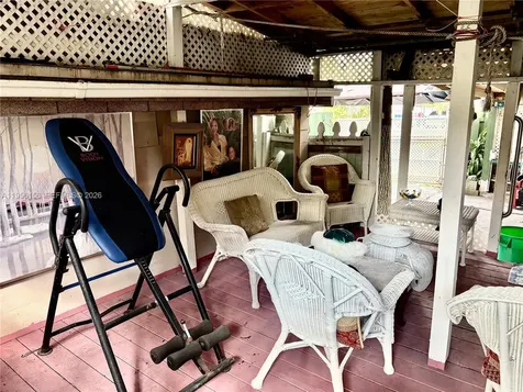 6103 Southgate Boulevard Margate FL 33068