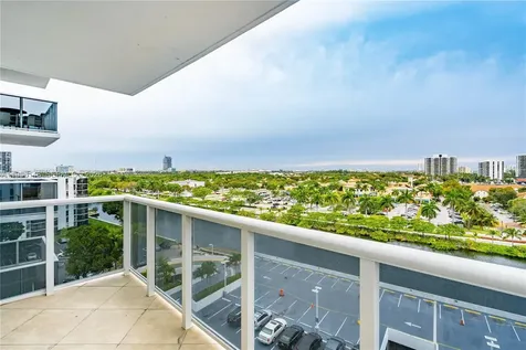 3625 N Country Club Drive Aventura FL 33180