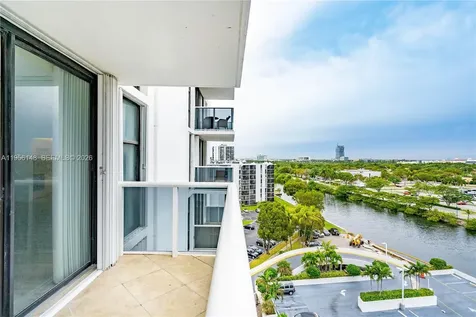 3625 N Country Club Drive Aventura FL 33180