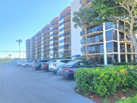899 Jeffery Street Boca Raton FL 33487