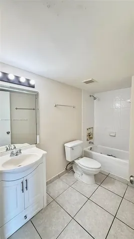 4854 NW 7th Street Miami FL 33126