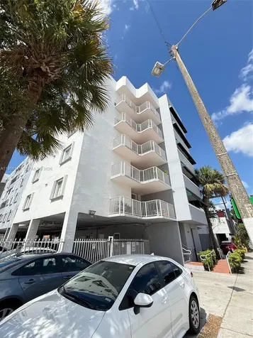 4854 NW 7th Street Miami FL 33126
