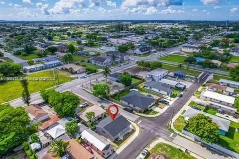 655 SW 5th Street Homestead FL 33030