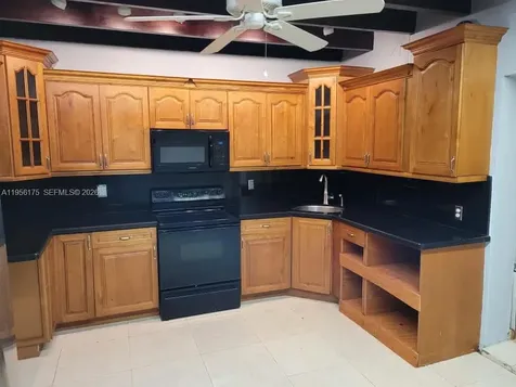 2828 SW 3rd Street Miami FL 33135