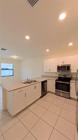 3410 W 112th Place Hialeah FL 33018