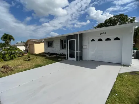 6990 NW 17th Street Margate FL 33063