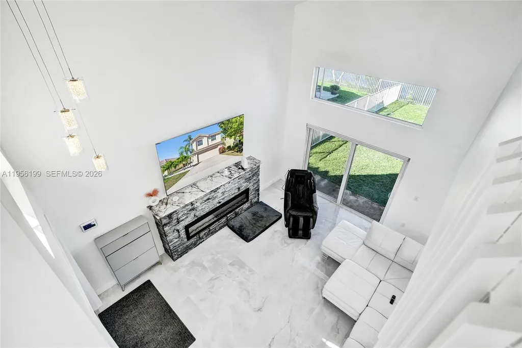 5380 NW 117th Avenue Coral Springs FL 33076