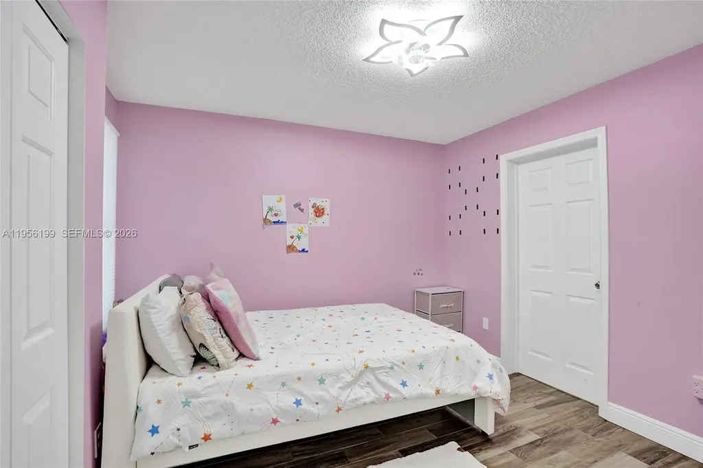 5380 NW 117th Avenue Coral Springs FL 33076