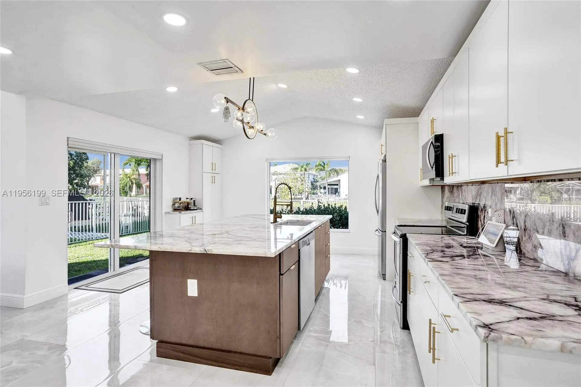 5380 NW 117th Avenue Coral Springs FL 33076