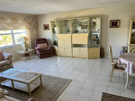 1720 Jefferson Street Hollywood FL 33020