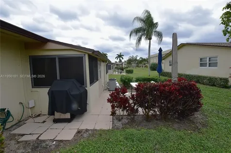 2832 W Crosley Drive West Palm Beach FL 33415