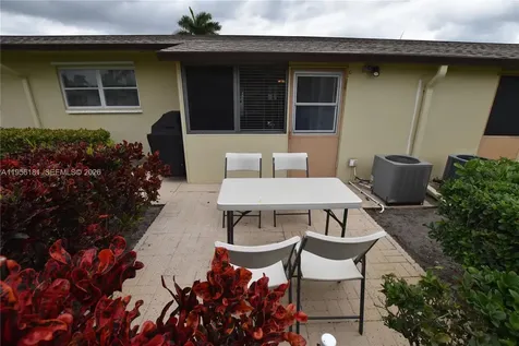 2832 W Crosley Drive West Palm Beach FL 33415