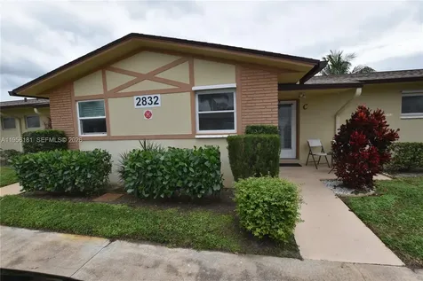 2832 W Crosley Drive West Palm Beach FL 33415