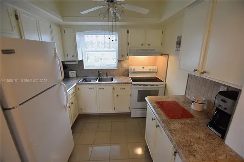 2832 W Crosley Drive West Palm Beach FL 33415