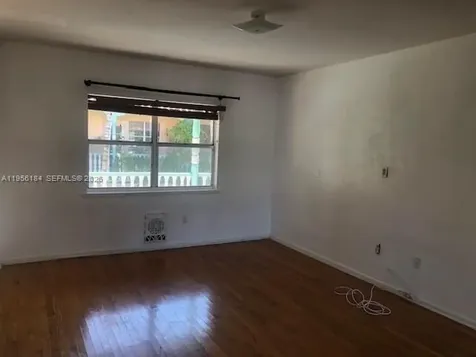 736 13th Street Miami Beach FL 33139