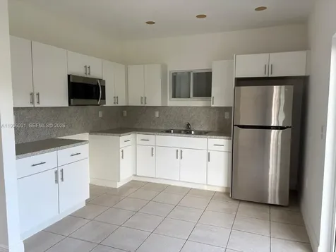 2916 NW 51st Street Miami FL 33142