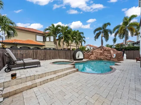15383 SW 23rd Street Miami FL 33185