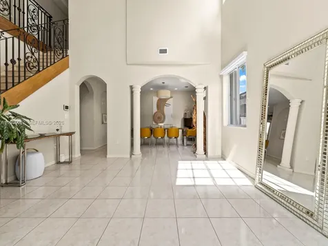 15383 SW 23rd Street Miami FL 33185
