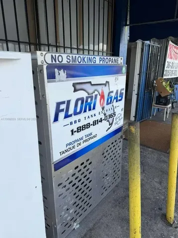 7400 SW 8th Street Miami FL 33144