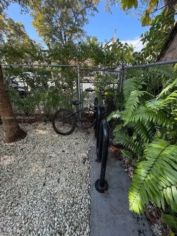825 Jefferson Avenue Miami Beach FL 33139