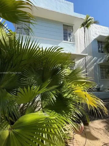 825 Jefferson Avenue Miami Beach FL 33139