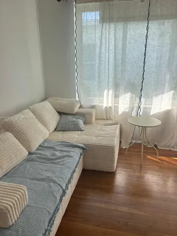 825 Jefferson Avenue Miami Beach FL 33139