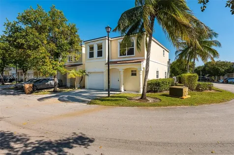 1001 SW 15th Street Deerfield Beach FL 33441