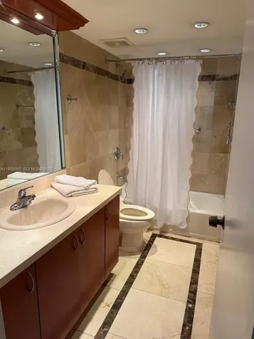 5401 Collins Avenue Miami Beach FL 33140