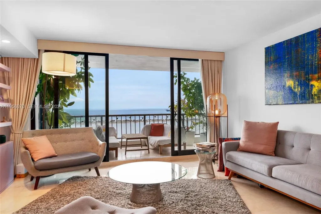 1581 Brickell Avenue Miami FL 33129