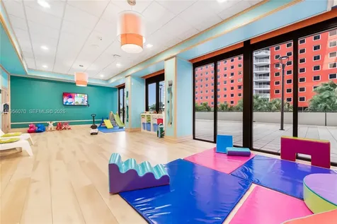 1581 Brickell Avenue Miami FL 33129