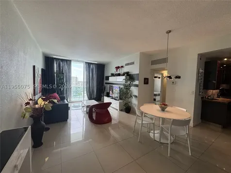 3901 S Ocean Drive Hollywood FL 33019