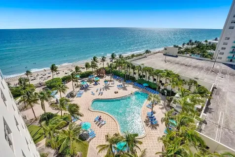 3901 S Ocean Drive Hollywood FL 33019