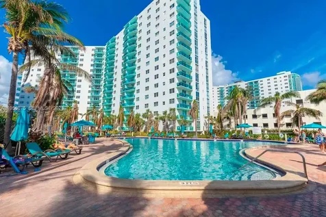 3901 S Ocean Drive Hollywood FL 33019