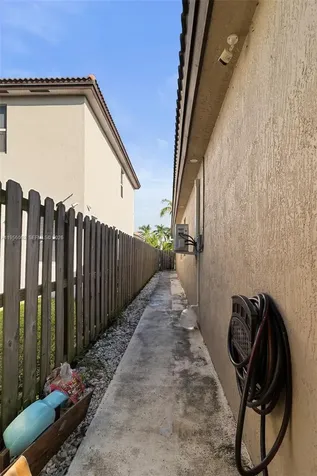 11828 SW 253rd Street Homestead FL 33032