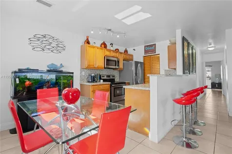 1031 NE 213th Terrace Miami FL 33179