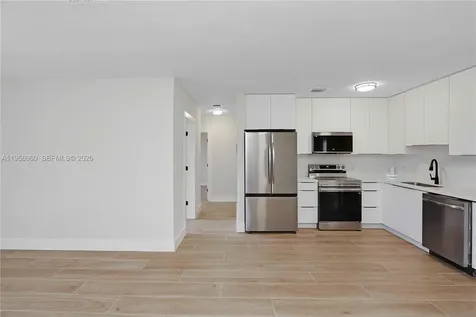 990 NE 159th Street North Miami Beach FL 33162