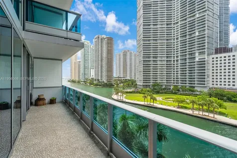 200 Biscayne Boulevard Way Miami FL 33131
